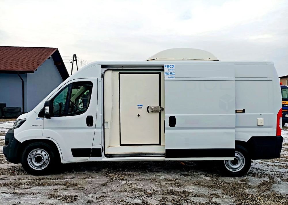 Fiat Ducato Chłodnia 3 komory 160KM 2 zasilania chłodni Multitemperatura - Kjølebil: bilde 5 Fiat Ducato Chłodnia 3 komory 160KM 2 zasilania chłodni Multitemperatura - Kjølebil: bilde 5