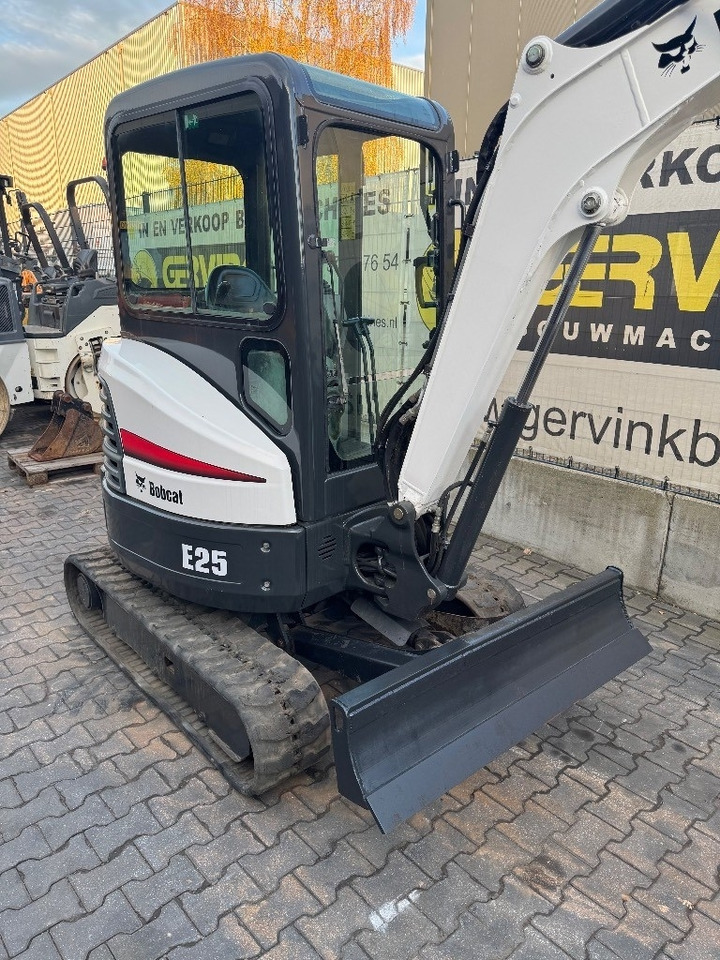 Bobcat E25 - Minigraver: bilde 5 Bobcat E25 - Minigraver: bilde 5