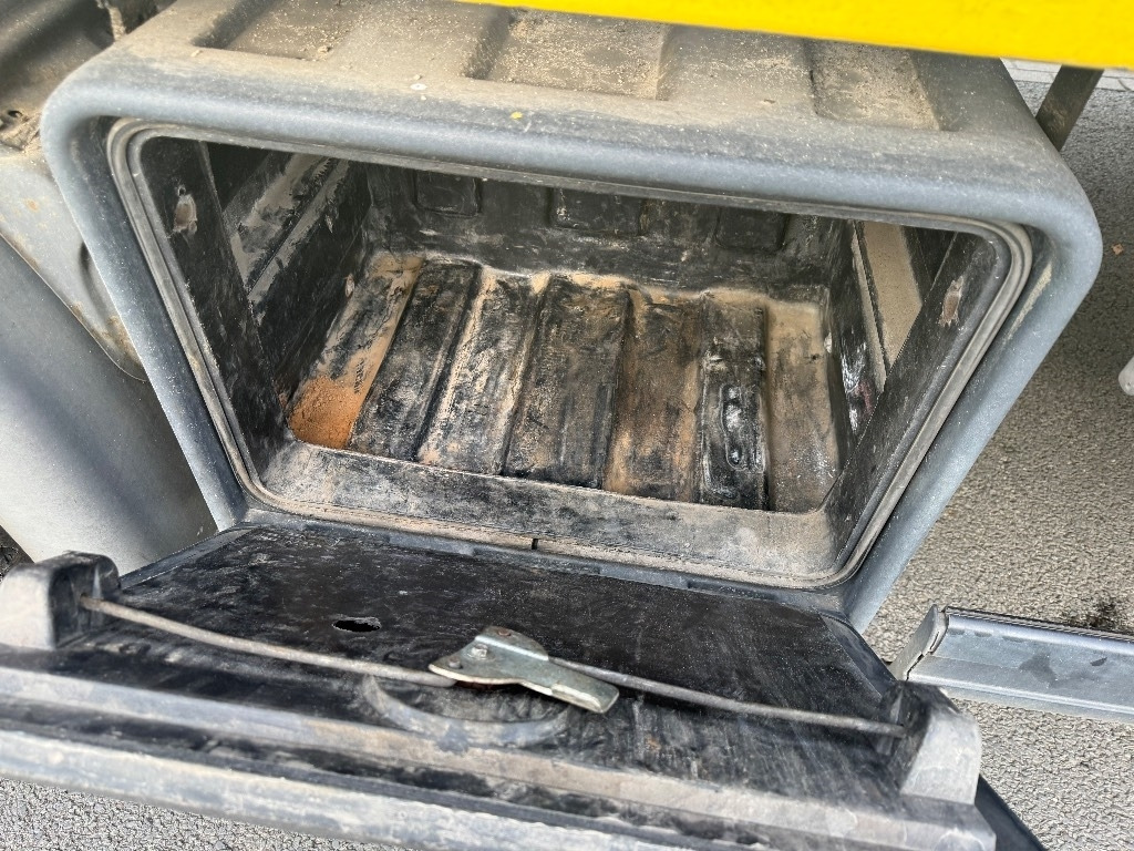 Skapbil Scania P 340: bilde 7