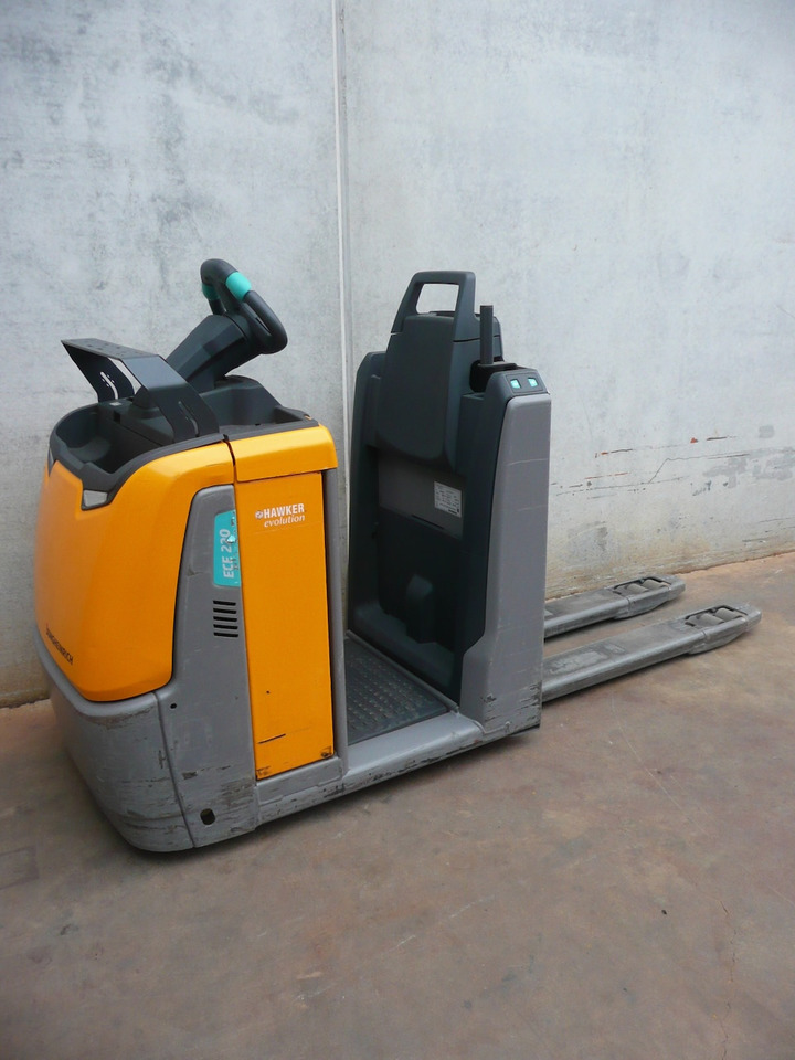 Jungheinrich ECE 220 1250x540mm - Plukketruck: bilde 3 Jungheinrich ECE 220 1250x540mm - Plukketruck: bilde 3