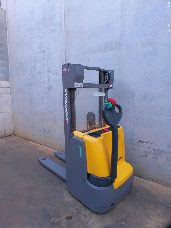 Jungheinrich EJC 110 250 ZZ - Stabler: bilde 1 Jungheinrich EJC 110 250 ZZ - Stabler: bilde 1