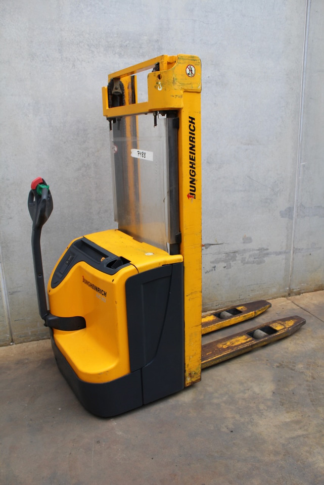 Jungheinrich EJC 212 330 ZT - Stabler: bilde 3 Jungheinrich EJC 212 330 ZT - Stabler: bilde 3