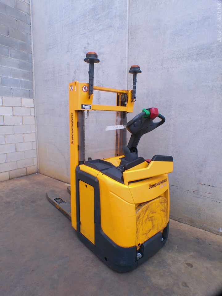 Jungheinrich ERC 216 240 ZT - Stabler: bilde 1 Jungheinrich ERC 216 240 ZT - Stabler: bilde 1