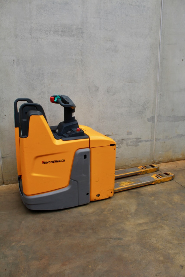 Jungheinrich ERE 120 LI-ION - Lavtløftende truck: bilde 3 Jungheinrich ERE 120 LI-ION - Lavtløftende truck: bilde 3