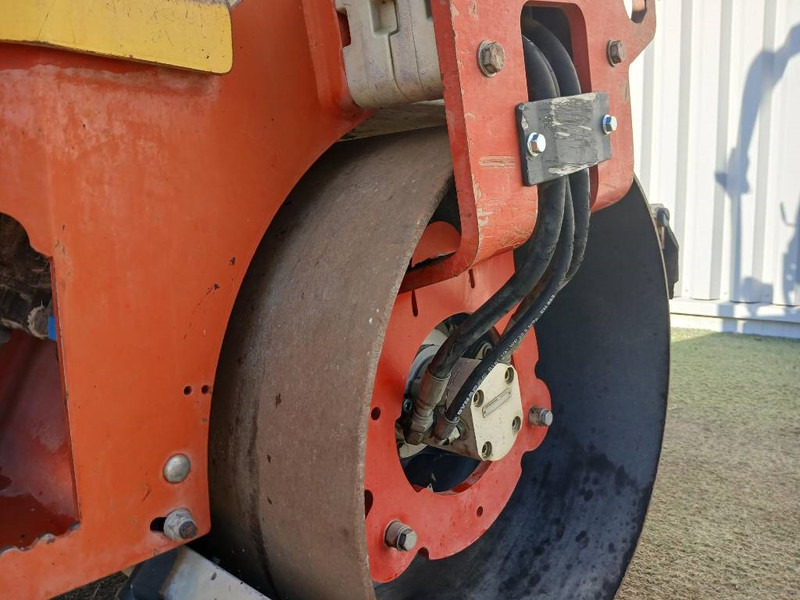 Vals Dynapac CC1000, Vält: bilde 14