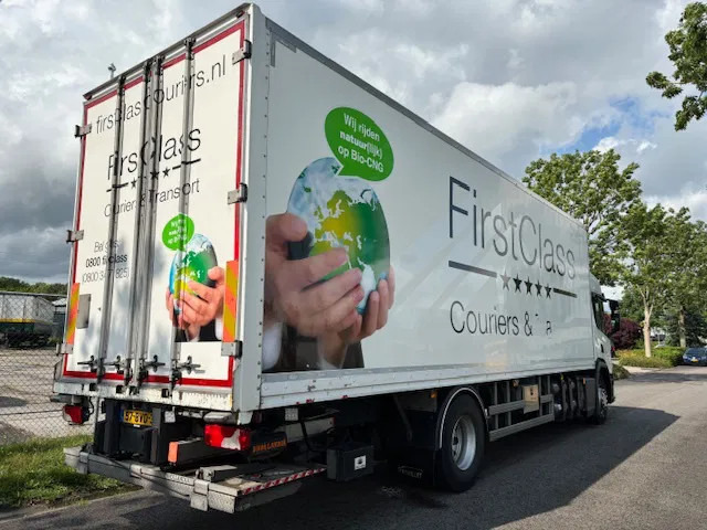 Scania P280 Closed box taillift 2000 kg Fuel CNG ADR 2 units in stock - Skapbil: bilde 4 Scania P280 Closed box taillift 2000 kg Fuel CNG ADR 2 units in stock - Skapbil: bilde 4