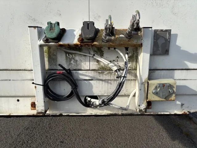 Skapsemi Verem 2 axle trailer Closed Box curtain slider MOT 01-2026: bilde 13