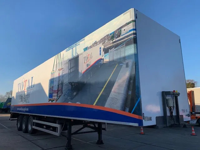 Vogelzang Closed box insulated lift axle MOT 06-2026 TOP Condition - Skapsemi: bilde 1 Vogelzang Closed box insulated lift axle MOT 06-2026 TOP Condition - Skapsemi: bilde 1