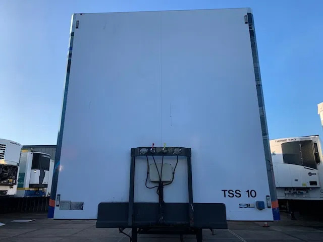 Vogelzang Closed box insulated lift axle MOT 06-2026 TOP Condition - Skapsemi: bilde 2 Vogelzang Closed box insulated lift axle MOT 06-2026 TOP Condition - Skapsemi: bilde 2