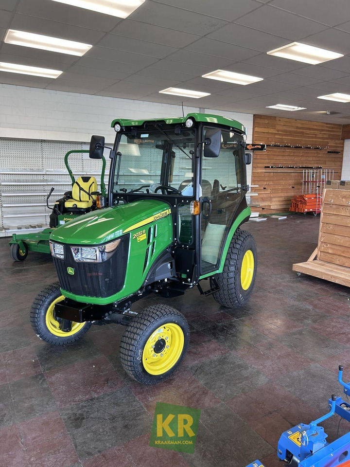 2032R John Deere - Minitraktor: bilde 1 2032R John Deere - Minitraktor: bilde 1
