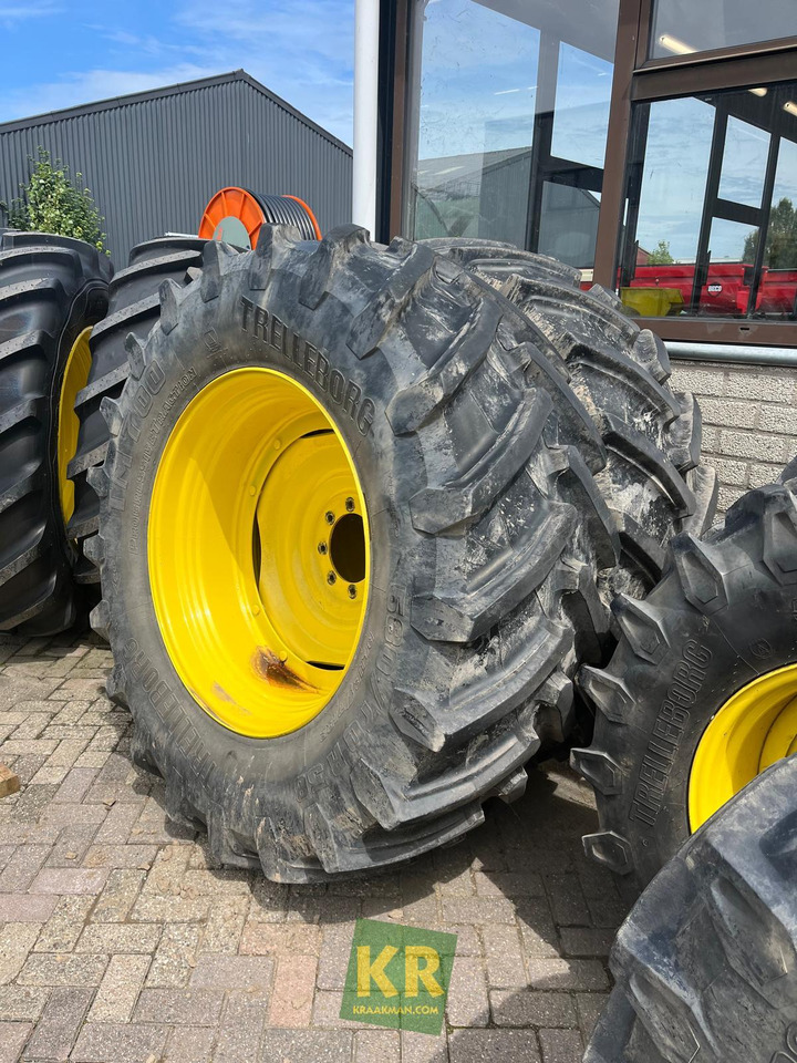 580/70r38 en 540/65r28 Trelleborg op wiel Trelleborg - Dekk for Landbruksteknikk: bilde 1 580/70r38 en 540/65r28 Trelleborg op wiel Trelleborg - Dekk for Landbruksteknikk: bilde 1