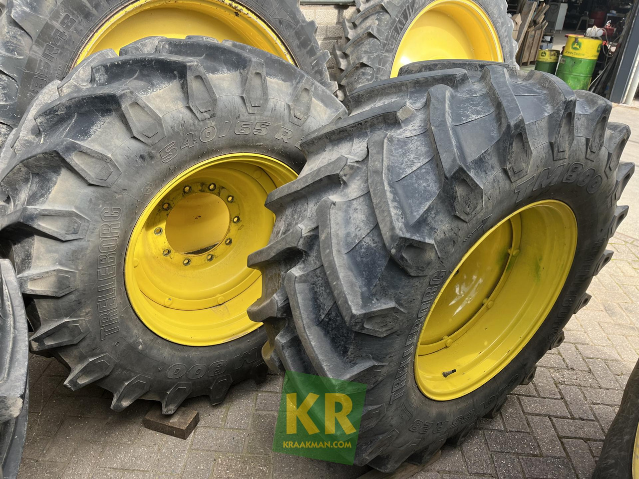 580/70r38 en 540/65r28 Trelleborg op wiel Trelleborg - Dekk for Landbruksteknikk: bilde 3 580/70r38 en 540/65r28 Trelleborg op wiel Trelleborg - Dekk for Landbruksteknikk: bilde 3