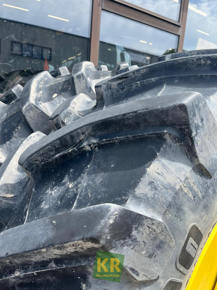 580/70r38 en 540/65r28 Trelleborg op wiel Trelleborg - Dekk for Landbruksteknikk: bilde 2 580/70r38 en 540/65r28 Trelleborg op wiel Trelleborg - Dekk for Landbruksteknikk: bilde 2