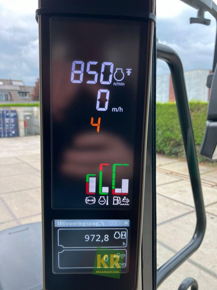 6155M John Deere - Traktor: bilde 1 6155M John Deere - Traktor: bilde 1