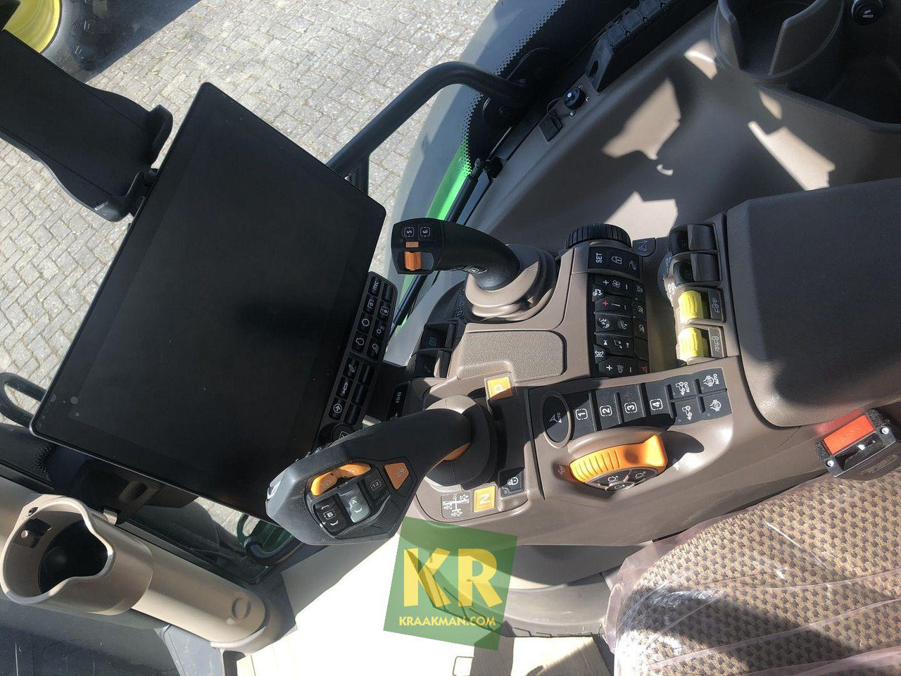 Ny Traktor 6R 110 John Deere: bilde 8