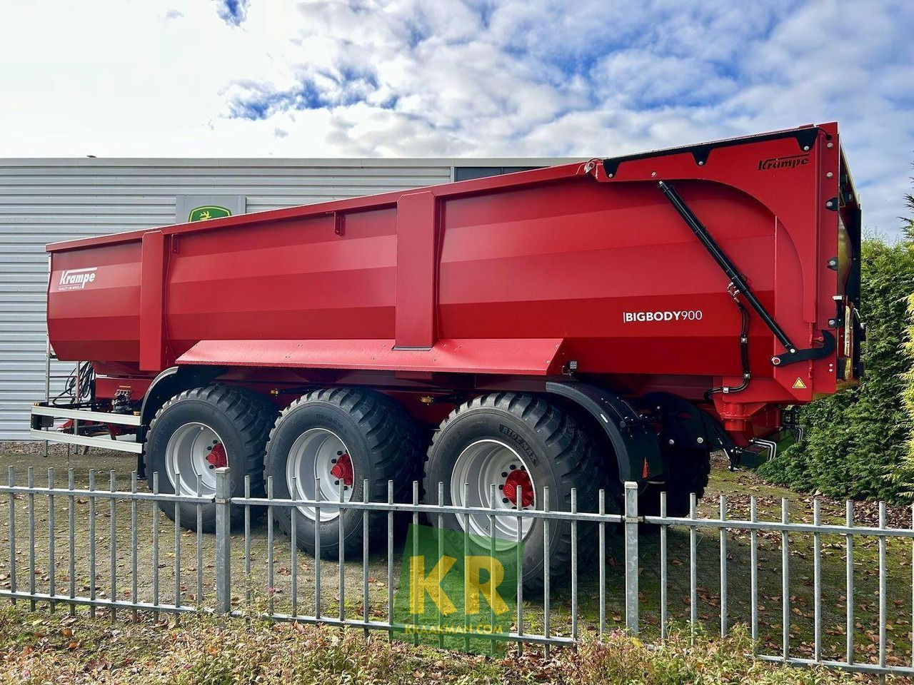 BIG BODY 900 Krampe - Landbruk tippvogn: bilde 2 BIG BODY 900 Krampe - Landbruk tippvogn: bilde 2