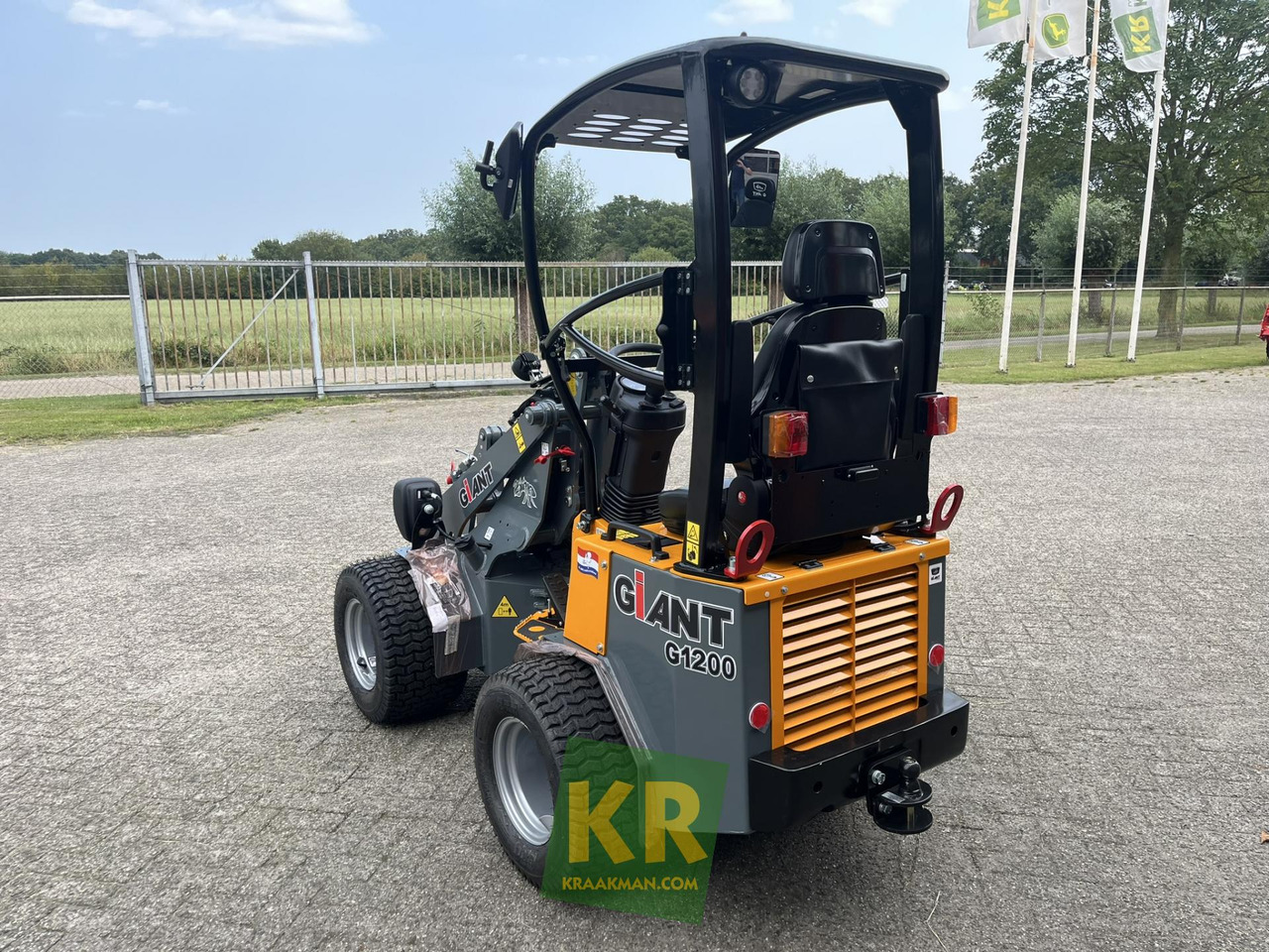 Giant G1200 - Minilaster: bilde 5 Giant G1200 - Minilaster: bilde 5