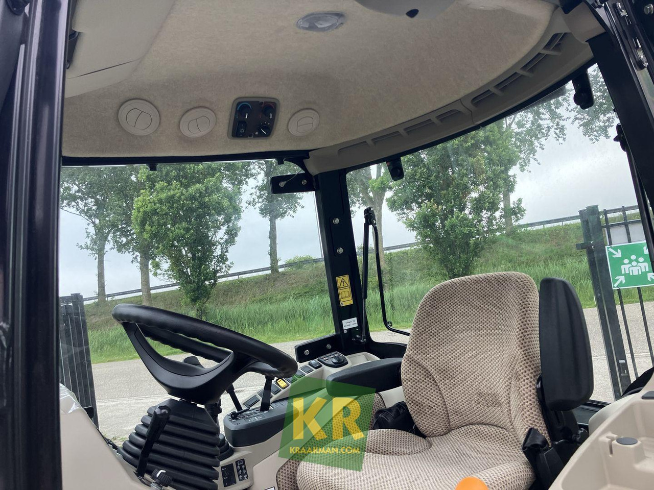John Deere 3039R - Minitraktor: bilde 5 John Deere 3039R - Minitraktor: bilde 5