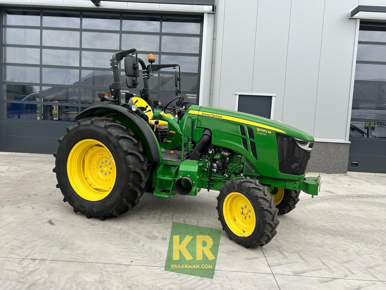 John Deere 5090M - Traktor: bilde 2 John Deere 5090M - Traktor: bilde 2