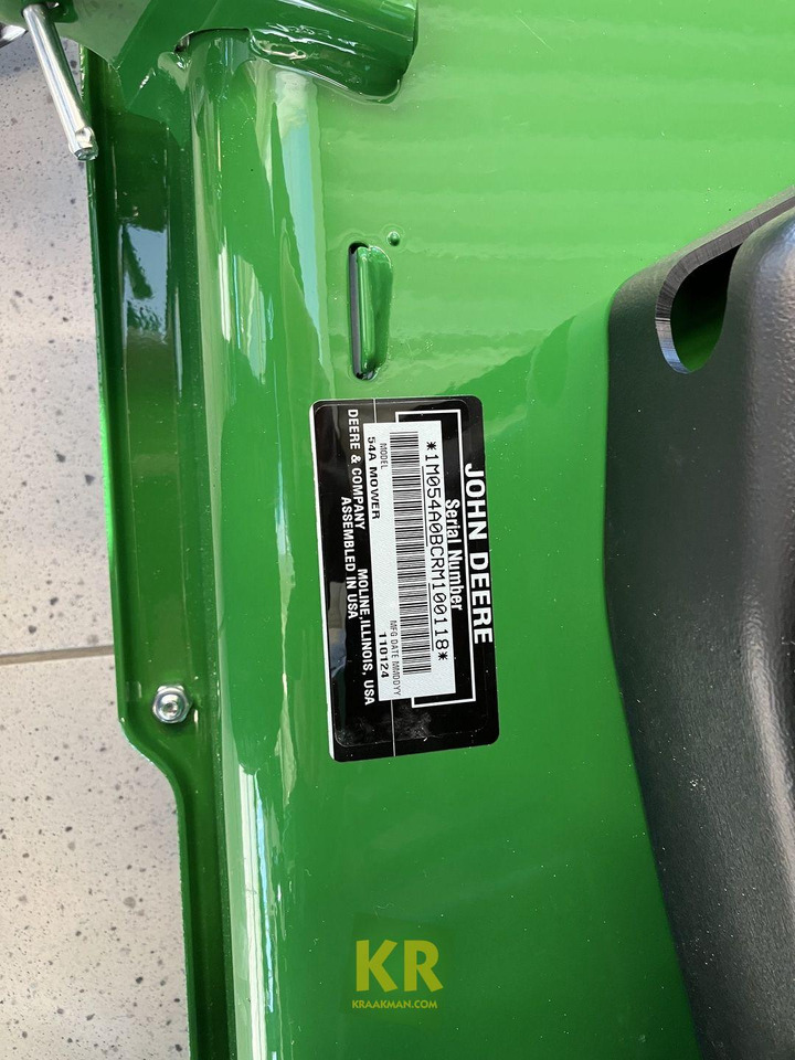 John Deere X590 - Gressklipper: bilde 1 John Deere X590 - Gressklipper: bilde 1