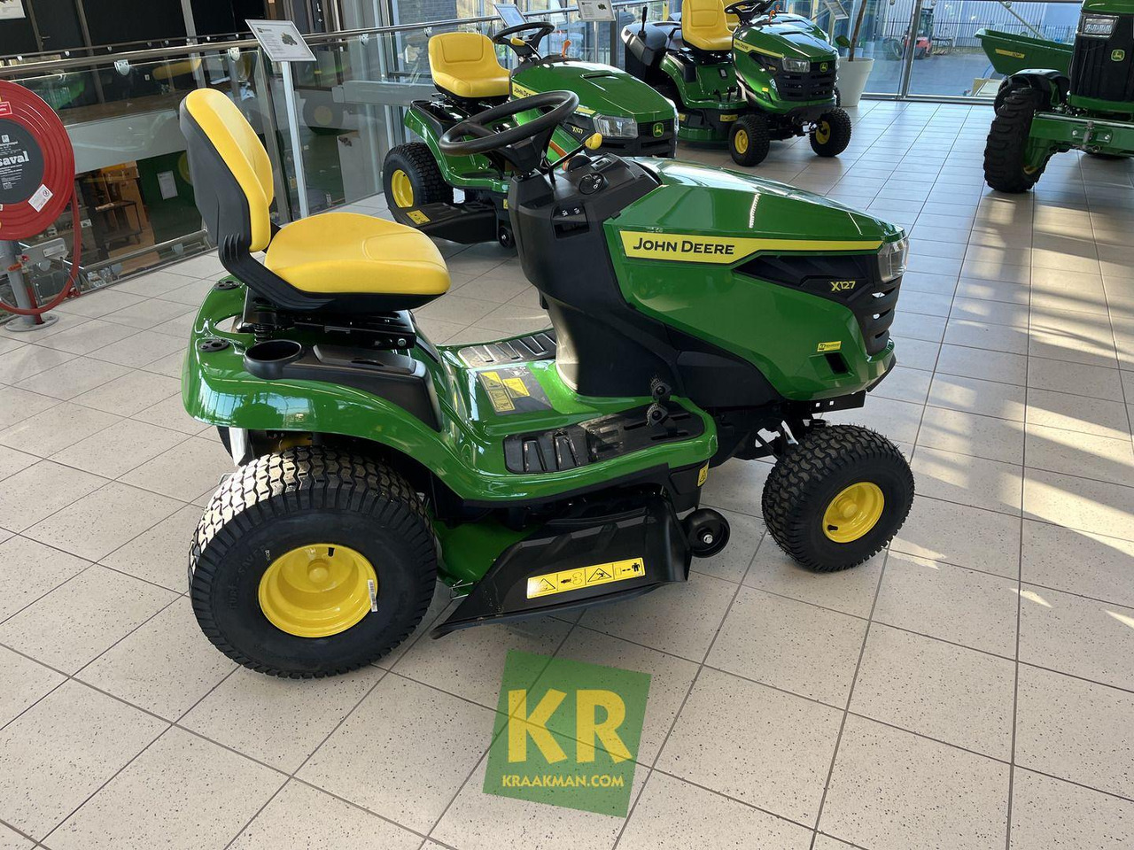 X127 John Deere - Gressklipper: bilde 2 X127 John Deere - Gressklipper: bilde 2