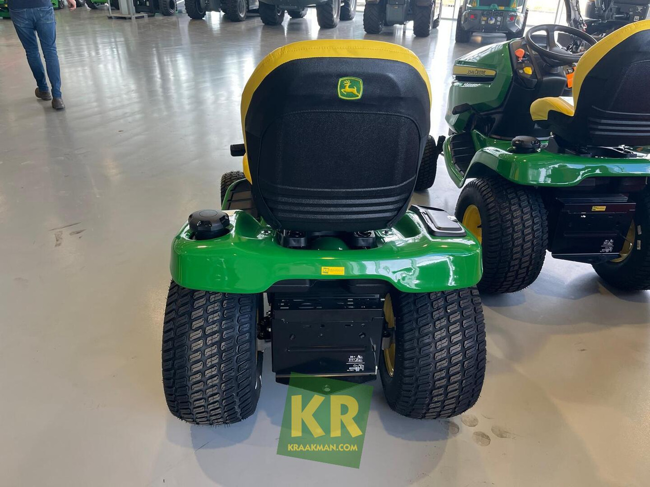 X380 John Deere - Gressklipper: bilde 3 X380 John Deere - Gressklipper: bilde 3