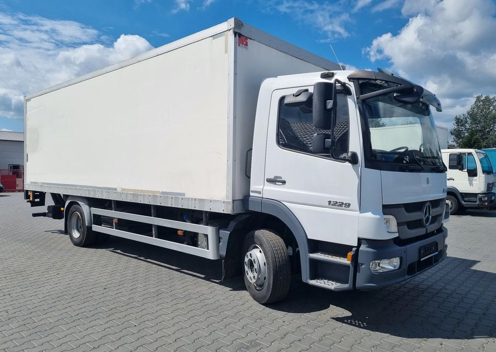 Mercedes-Benz Atego 1224 - Lastebil med kjøl: bilde 2 Mercedes-Benz Atego 1224 - Lastebil med kjøl: bilde 2