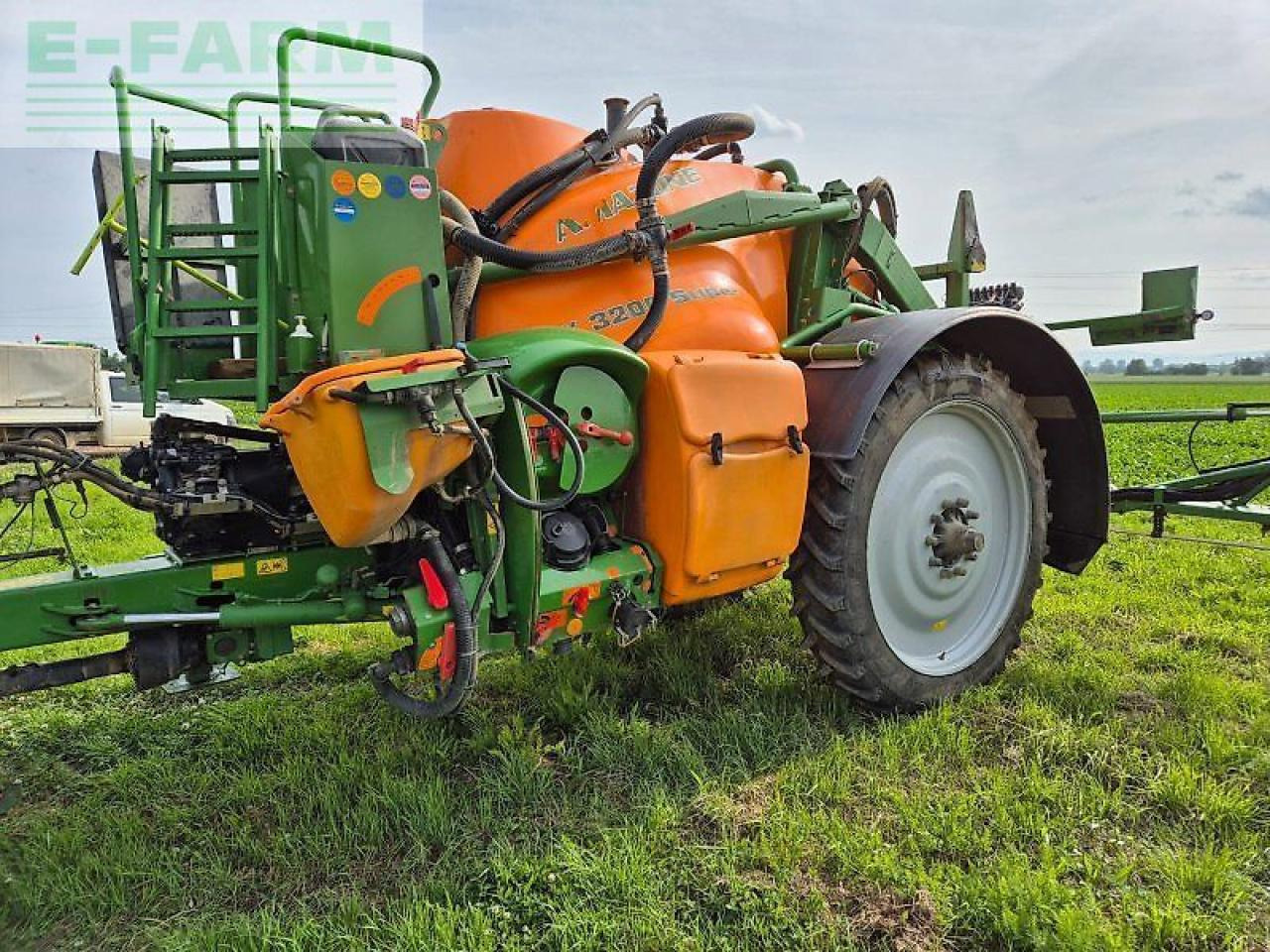 Amazone ux 3200 super - Trailersprøyte: bilde 2 Amazone ux 3200 super - Trailersprøyte: bilde 2