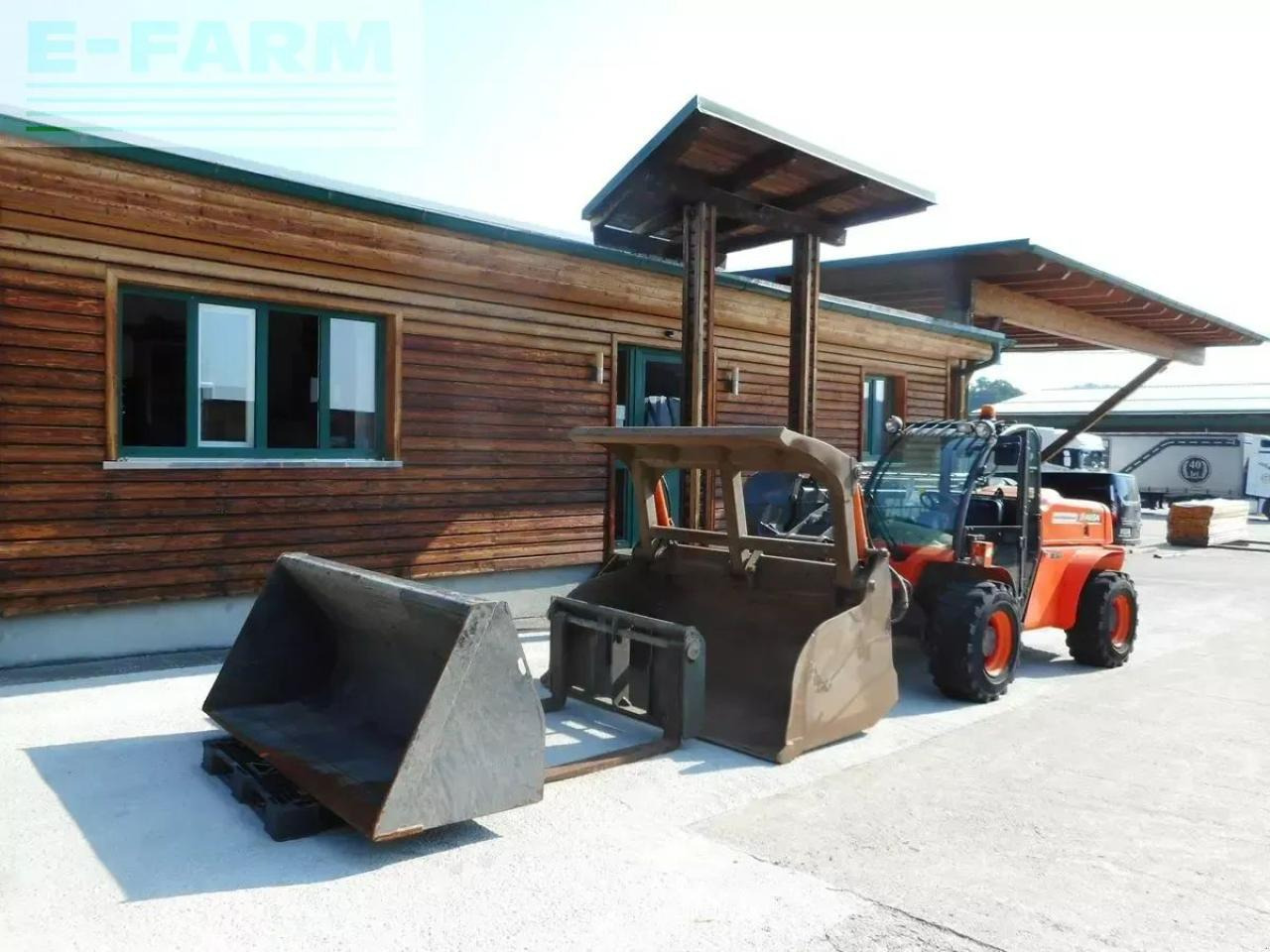 Ausa t307h ( 3t 7m ) nur 2,07 hoch u. 2,02 breit !! - Teleskoplastere: bilde 2 Ausa t307h ( 3t 7m ) nur 2,07 hoch u. 2,02 breit !! - Teleskoplastere: bilde 2