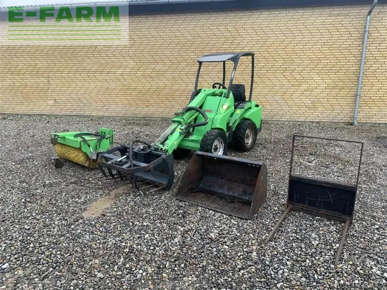 Avant 520 teleskop - Minigraver: bilde 1 Avant 520 teleskop - Minigraver: bilde 1