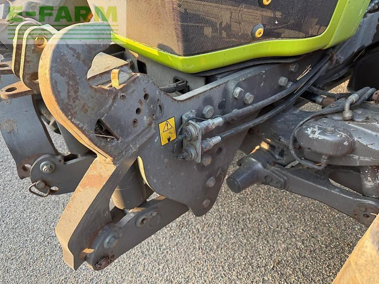 Traktor CLAAS 820: bilde 7
