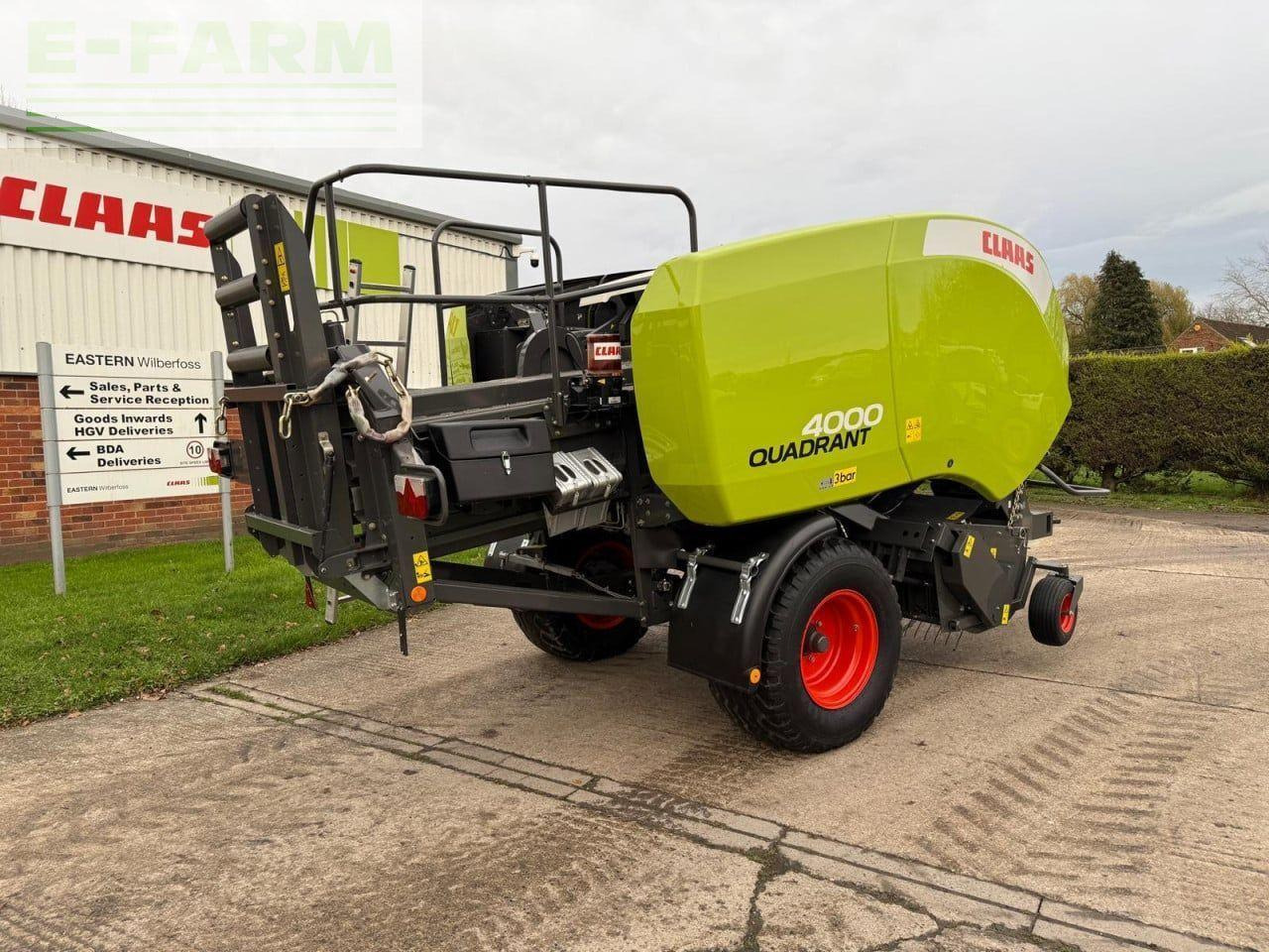 CLAAS QUADRANT 4000 - Firkantpresse: bilde 2 CLAAS QUADRANT 4000 - Firkantpresse: bilde 2