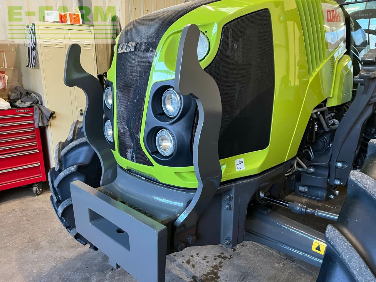 CLAAS arion 410 (a52/100) - Traktor: bilde 4 CLAAS arion 410 (a52/100) - Traktor: bilde 4