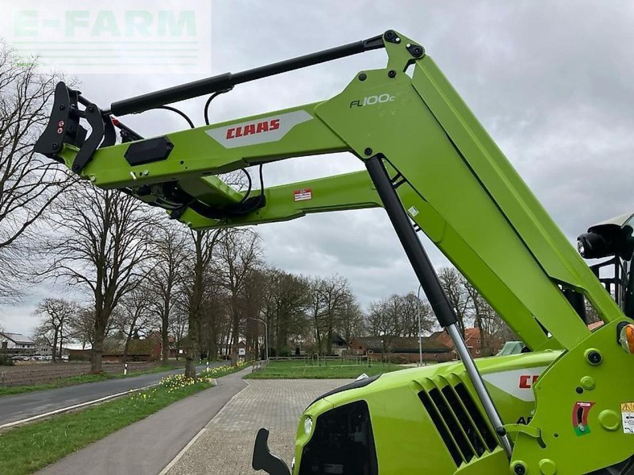 CLAAS arion 420 advanced - Traktor: bilde 5 CLAAS arion 420 advanced - Traktor: bilde 5
