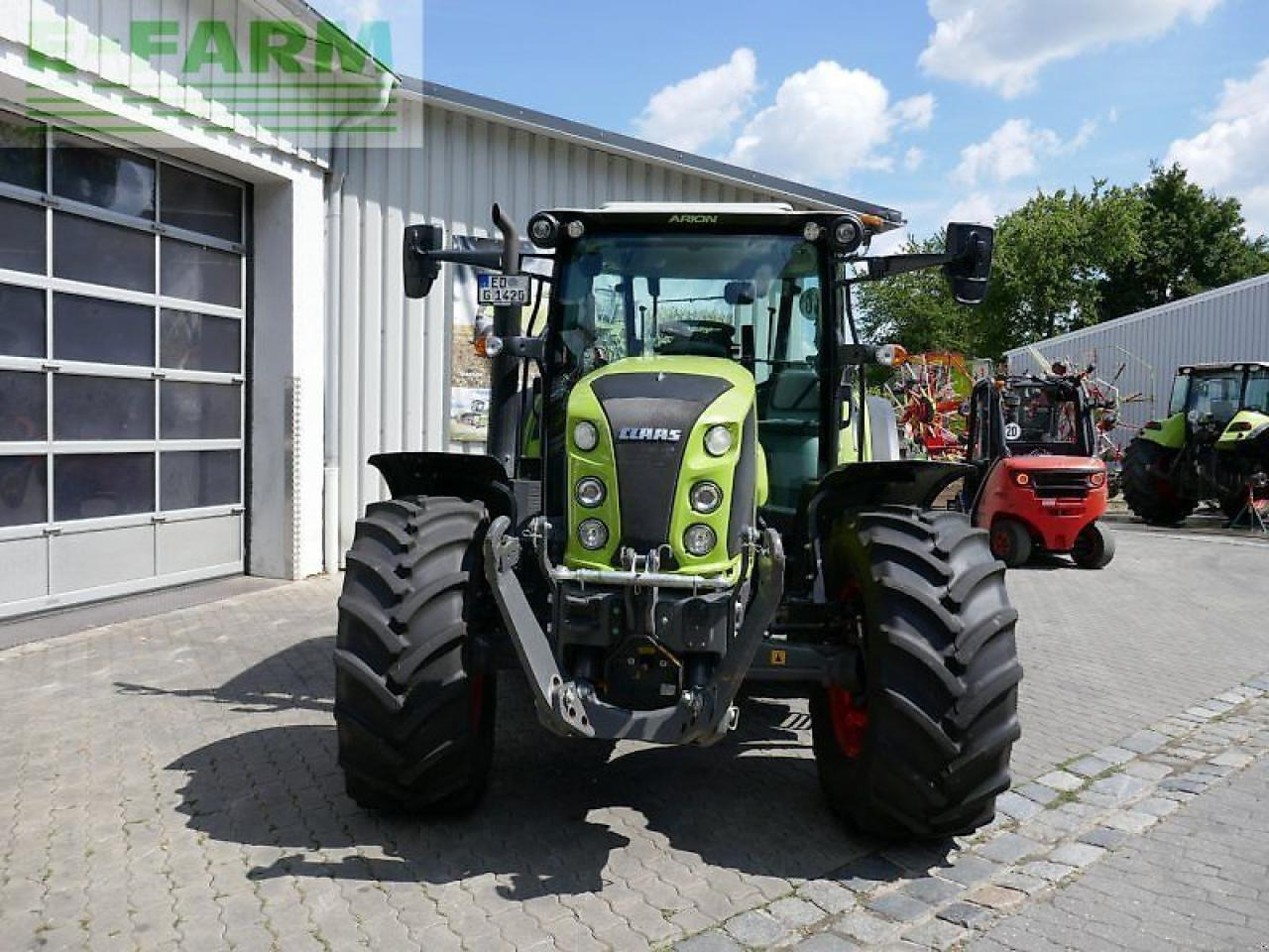 CLAAS arion 420 cis - Traktor: bilde 2 CLAAS arion 420 cis - Traktor: bilde 2