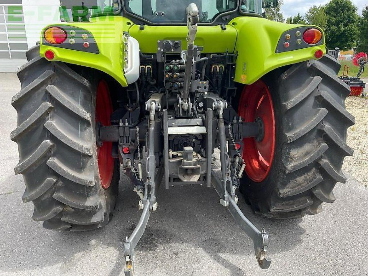 CLAAS arion 420 cis inkl. fkh / fzw / dl - Traktor: bilde 3 CLAAS arion 420 cis inkl. fkh / fzw / dl - Traktor: bilde 3