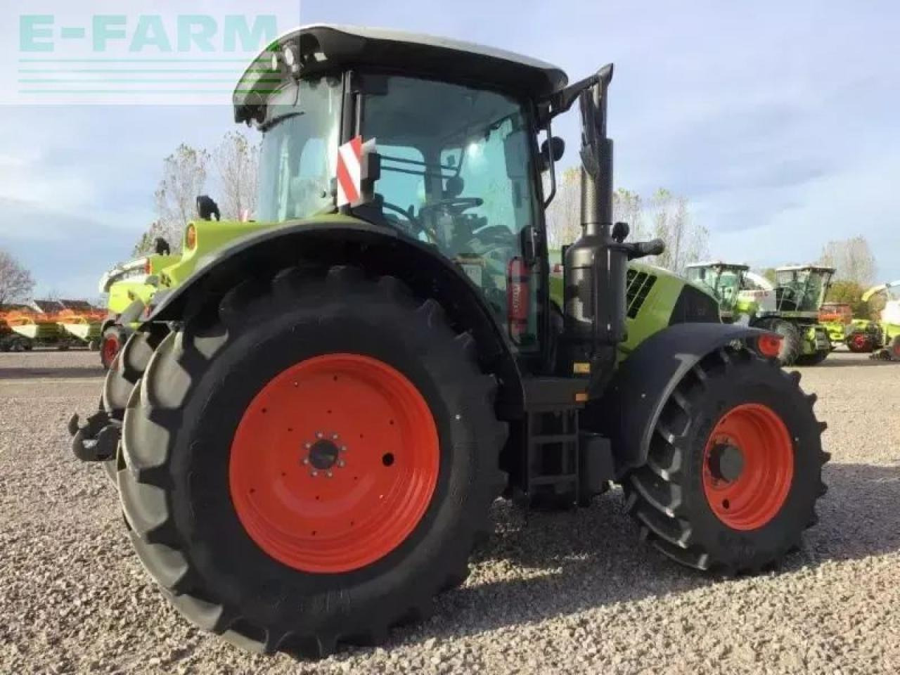 CLAAS arion 530 - Traktor: bilde 4 CLAAS arion 530 - Traktor: bilde 4