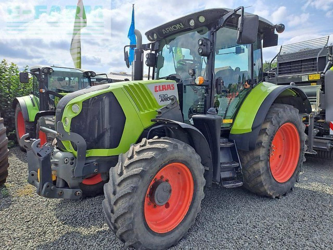 CLAAS arion 530 cis CIS - Traktor: bilde 3 CLAAS arion 530 cis CIS - Traktor: bilde 3