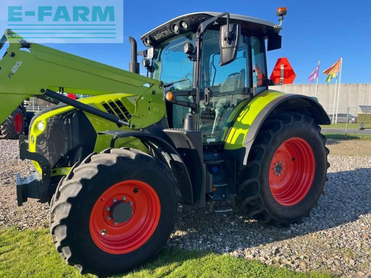 CLAAS arion 530 cis CIS - Traktor: bilde 1 CLAAS arion 530 cis CIS - Traktor: bilde 1
