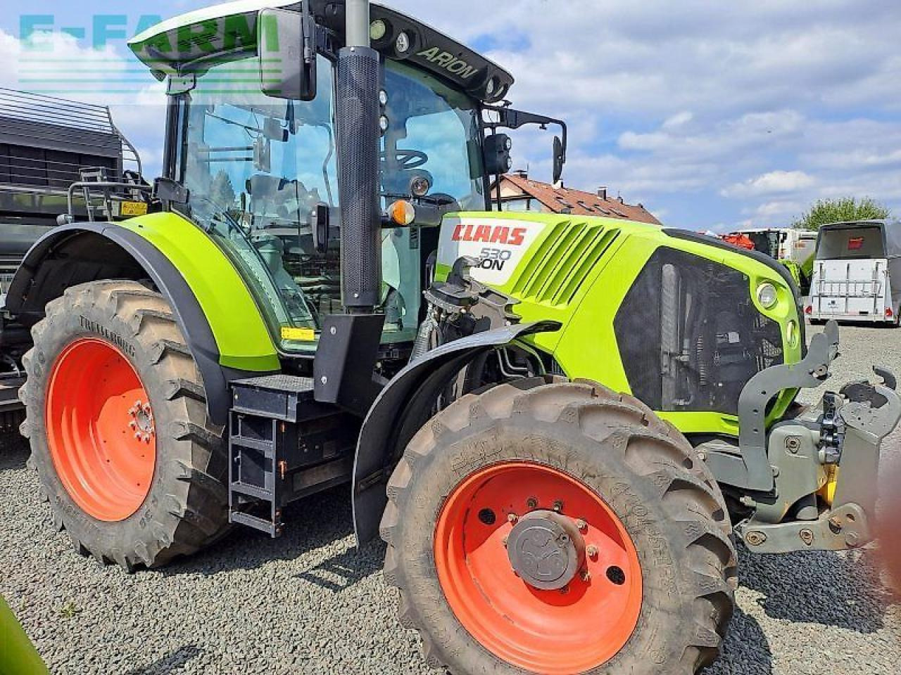 CLAAS arion 530 cis CIS - Traktor: bilde 1 CLAAS arion 530 cis CIS - Traktor: bilde 1