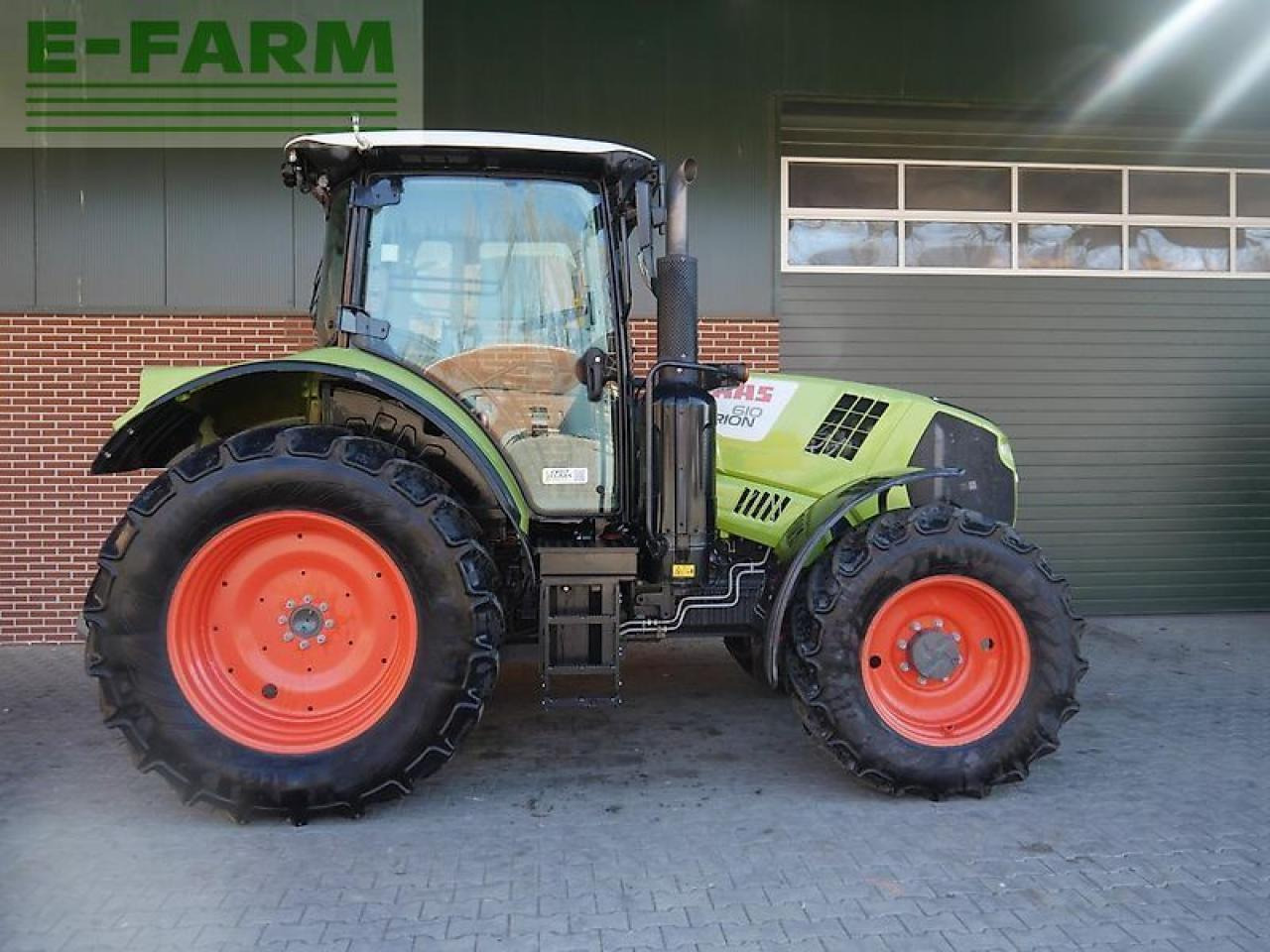 CLAAS arion 610 cis CIS - Traktor: bilde 4 CLAAS arion 610 cis CIS - Traktor: bilde 4