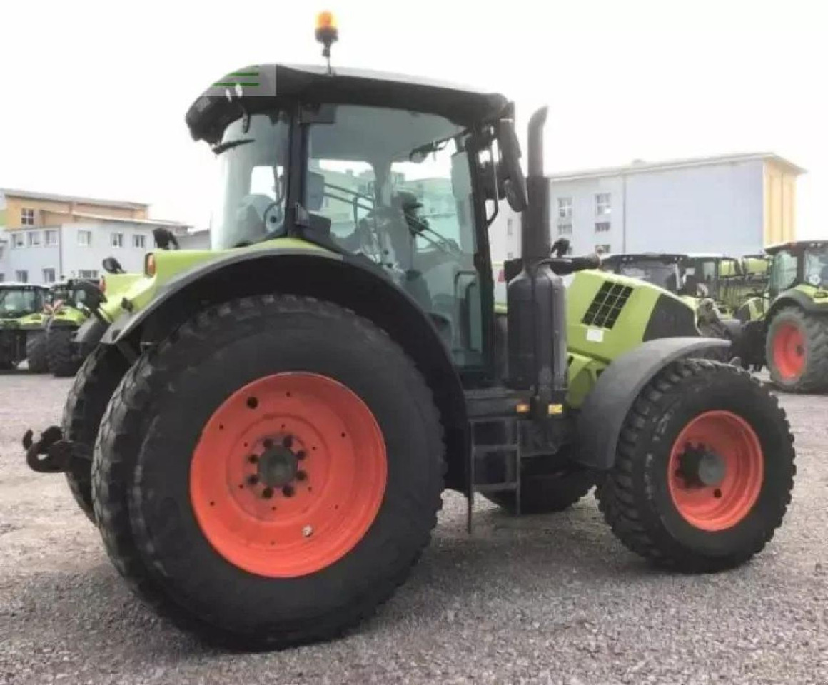 CLAAS arion 630 hexa - Traktor: bilde 3 CLAAS arion 630 hexa - Traktor: bilde 3