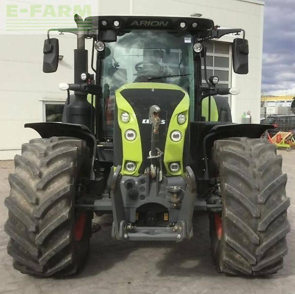 CLAAS arion 660 cmatic stage v - Traktor: bilde 2 CLAAS arion 660 cmatic stage v - Traktor: bilde 2
