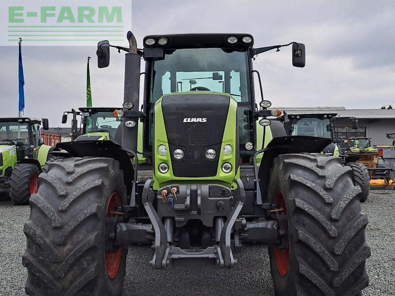CLAAS axion 820 c-matic CMATIC - Traktor: bilde 4 CLAAS axion 820 c-matic CMATIC - Traktor: bilde 4