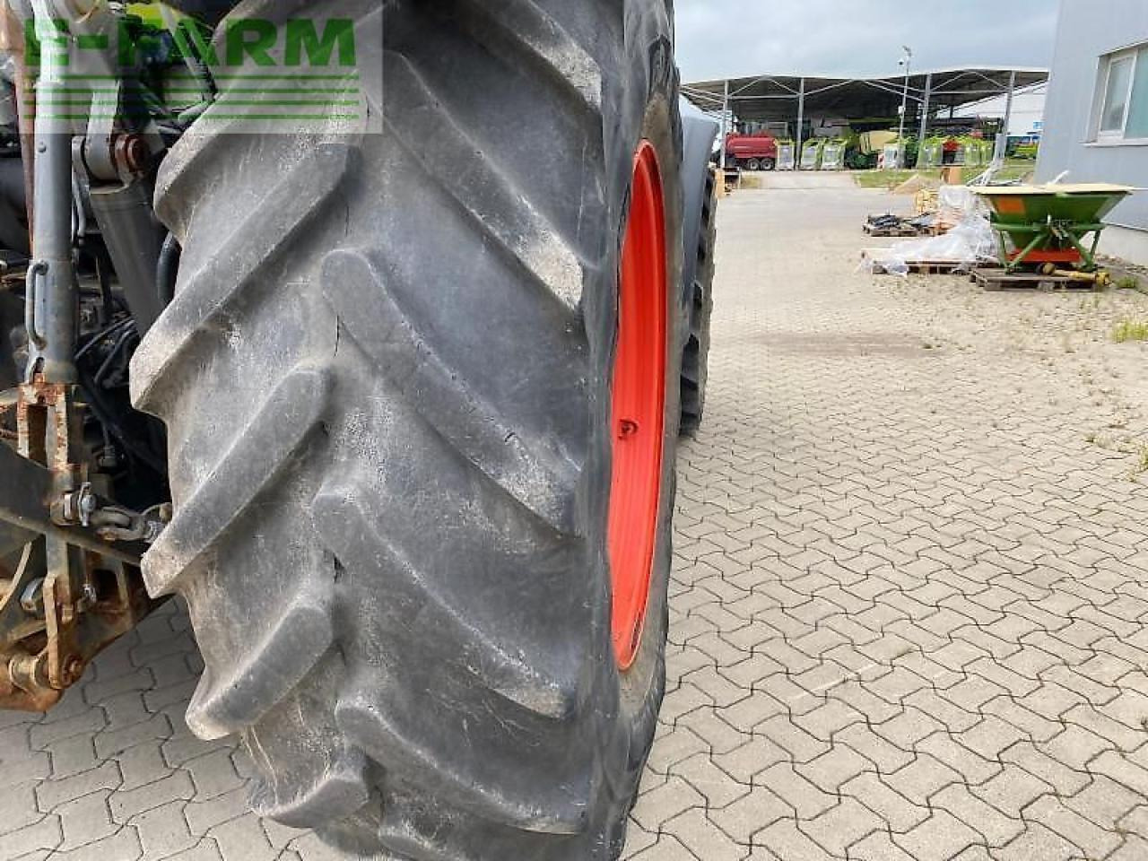 Traktor CLAAS axion 830: bilde 6