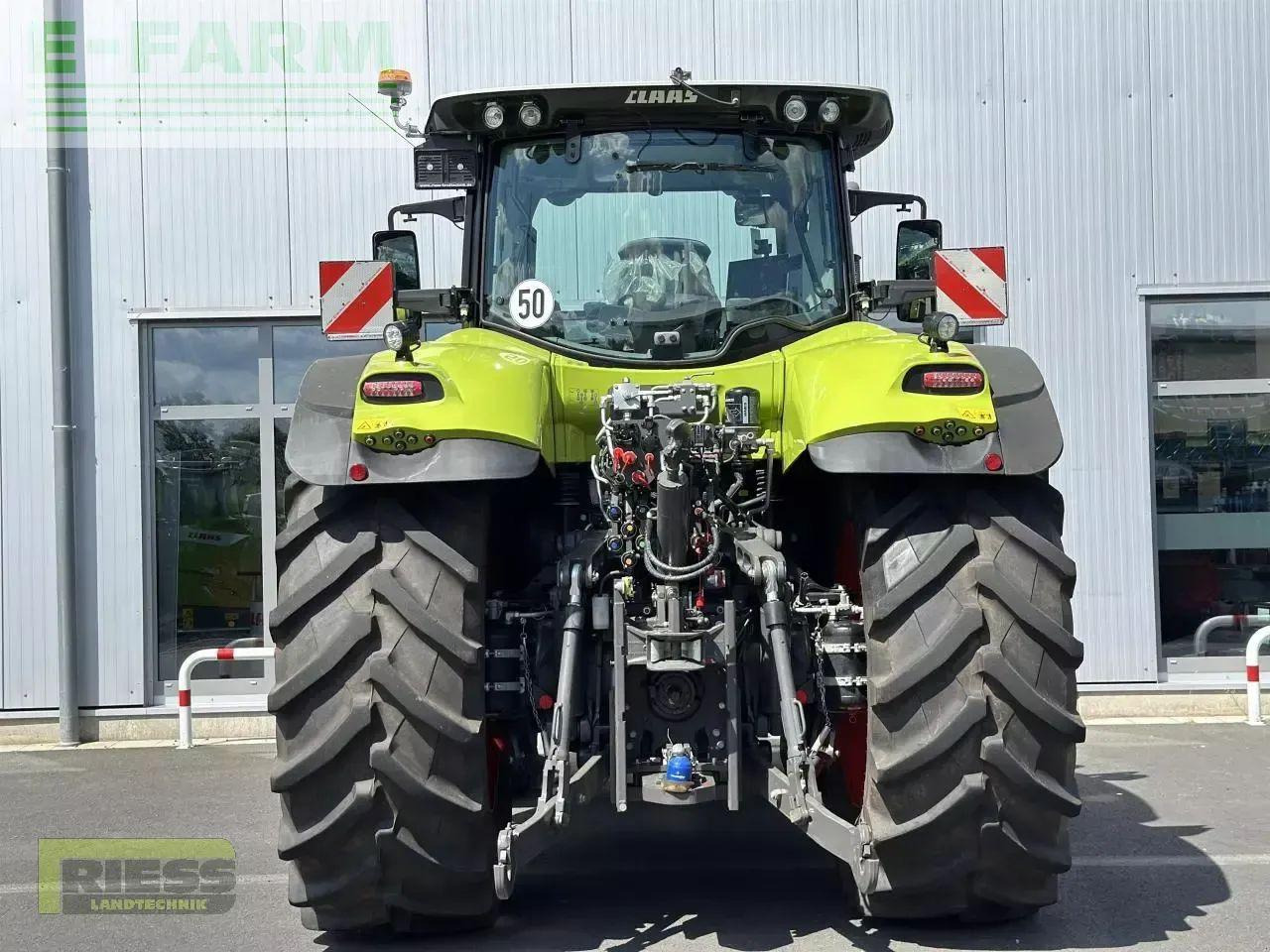 CLAAS axion 870 cebis cmatic CMATIC CEBIS - Traktor: bilde 3 CLAAS axion 870 cebis cmatic CMATIC CEBIS - Traktor: bilde 3