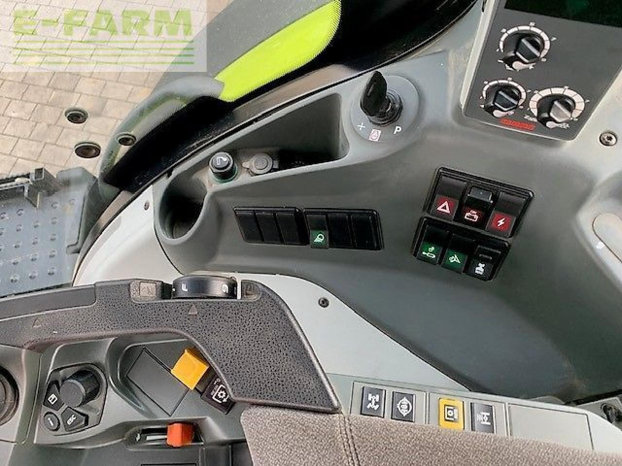 Traktor CLAAS axion 930 cmatic cebis CMATIC CEBIS: bilde 13 Traktor CLAAS axion 930 cmatic cebis CMATIC CEBIS: bilde 13