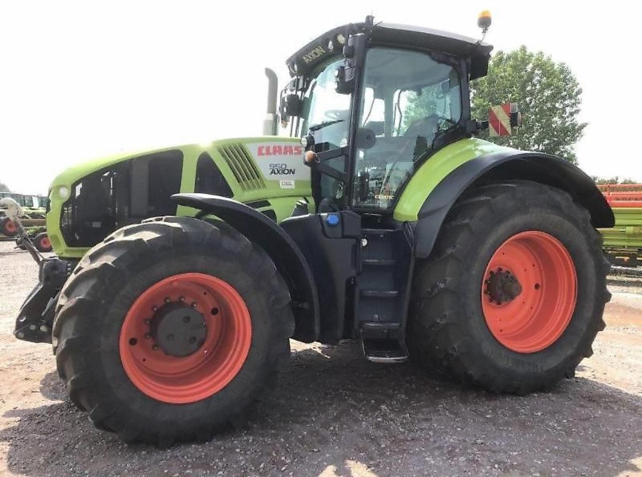 CLAAS axion 950 - Traktor: bilde 1 CLAAS axion 950 - Traktor: bilde 1