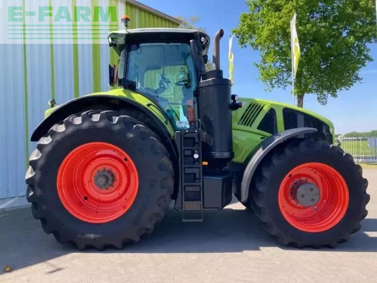 CLAAS axion 950 cmatic cis+ CMATIC CIS+ - Traktor: bilde 4 CLAAS axion 950 cmatic cis+ CMATIC CIS+ - Traktor: bilde 4
