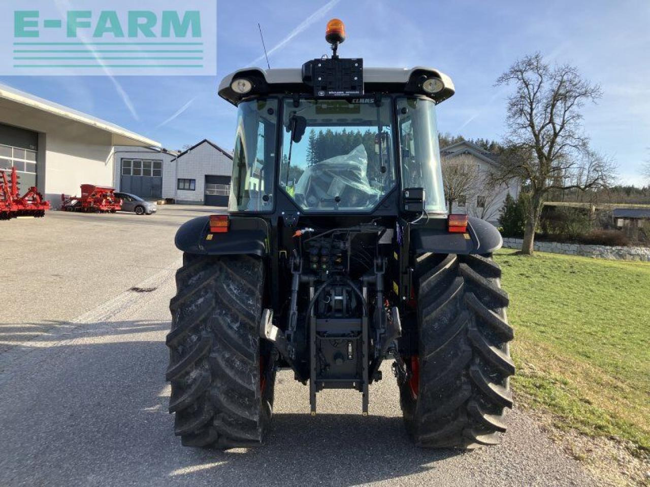 CLAAS elios 320 - Traktor: bilde 4 CLAAS elios 320 - Traktor: bilde 4